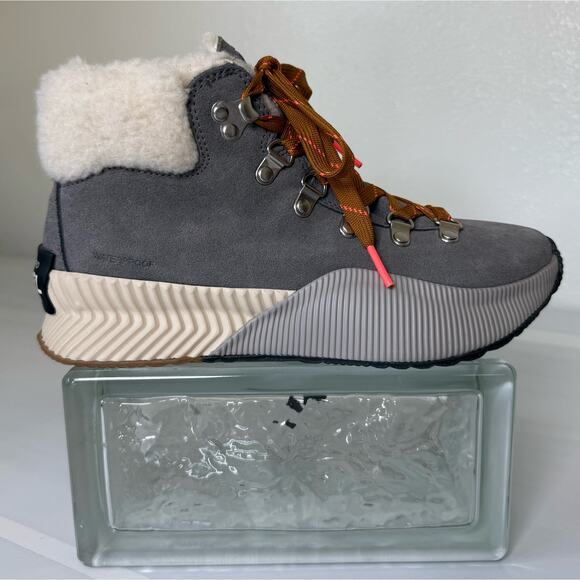 NEW SOREL Sz 6 Out 'N About III Conquest Waterproof Boots Sneakers Gray Suede - Picture 8 of 10